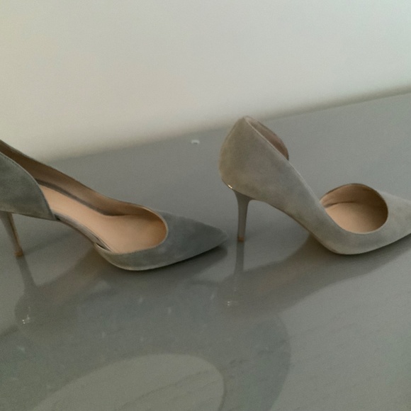 WHBM grey suede D’Orsay pumps - Picture 11 of 13